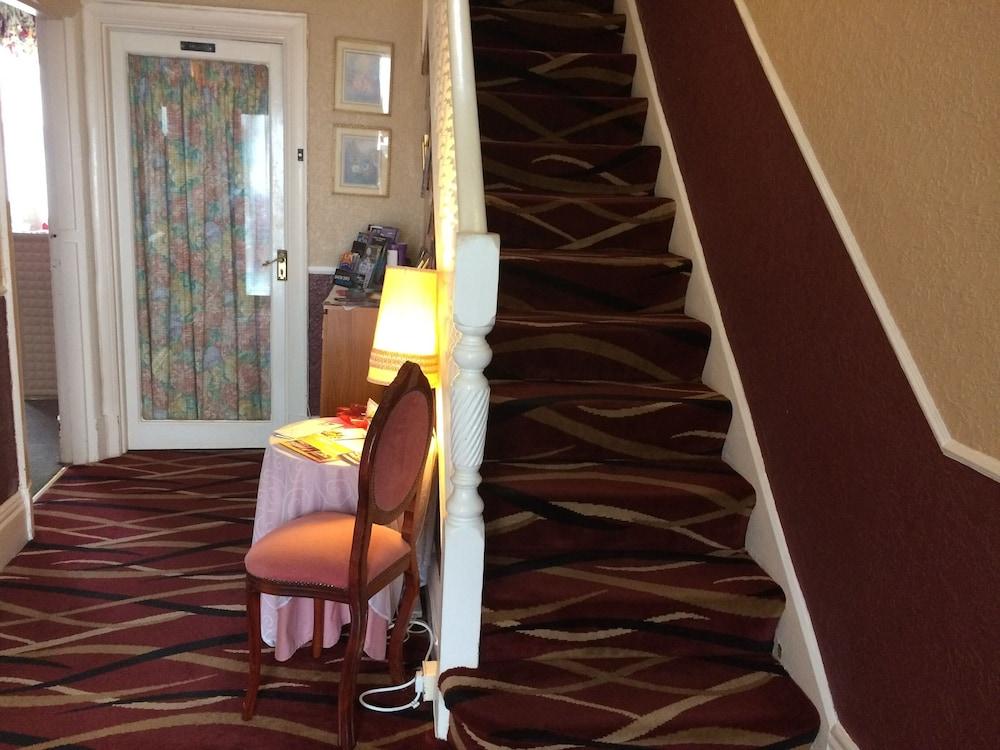 Arendale Hotel ブラックプール エクステリア 写真